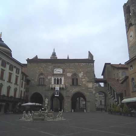 1929 Castle Guest Hotel Bergamo Luaran gambar